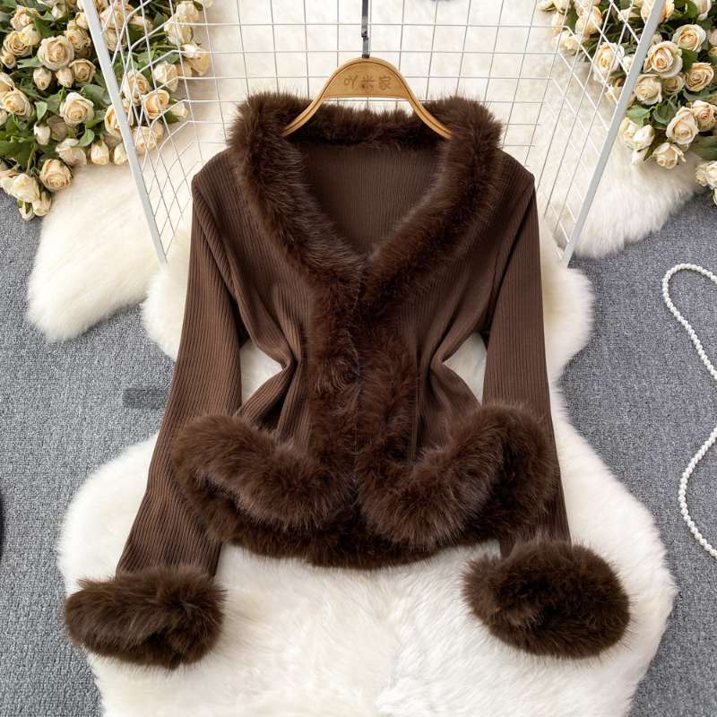 Jackets - Damen Plus Size Kunstpelz-Jacke mit V-Ausschnitt,