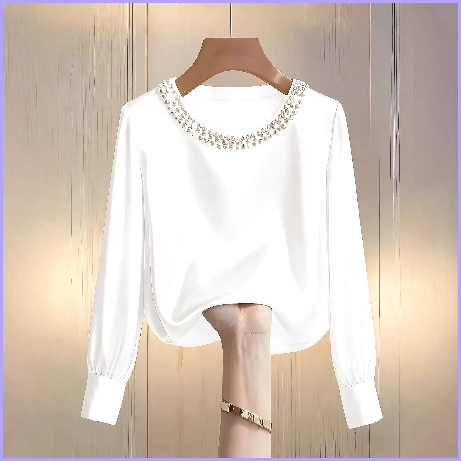Elegante Perlenbesetzte Satin- – Shirts Bewertung und Preis